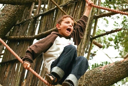 Natural Playgrounds Better, Says Study