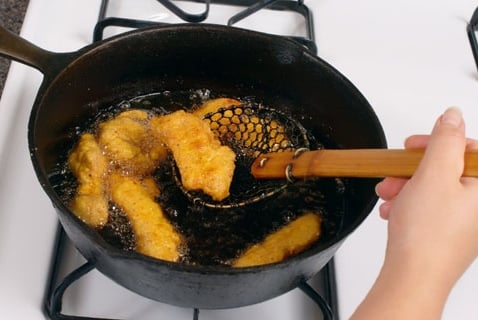 Toxic Compounds Found in Oil Used for Frying Foods
