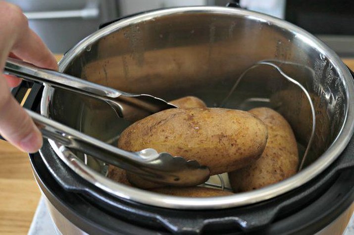 Instant Pot Baked Potato