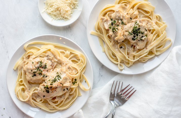 Instant Pot Chicken Alfredo