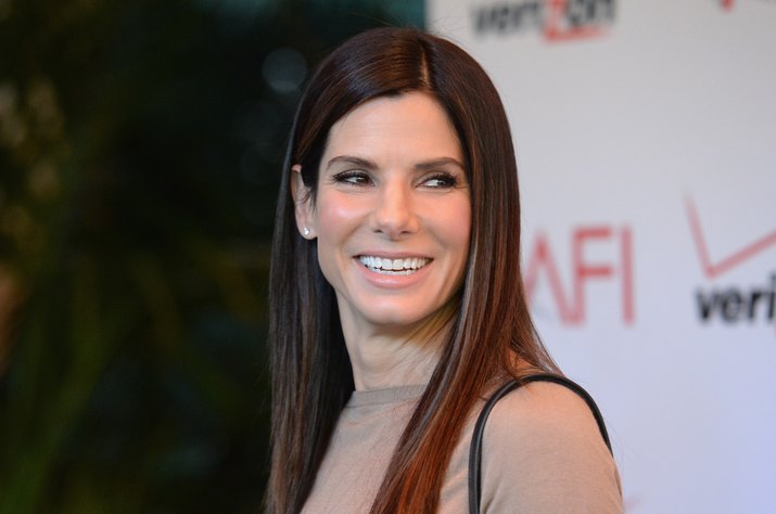 Eat Like Sandra Bullock: 12 Foods to Add to Your Diet If You\’re Over 50