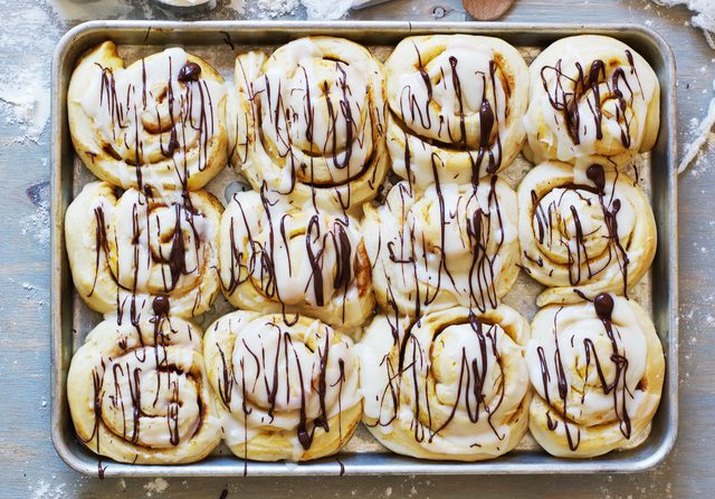 A tray of twelve pumpkin cinnamon rolls